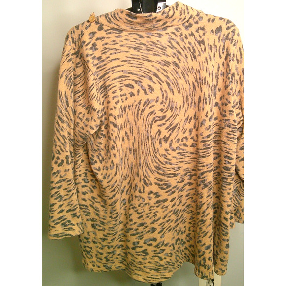 Emerald Women's Cowl Neck Tan Black Animal Print Sweater Wrap Front - Picture 3 of 5
